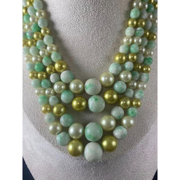 Vintage MCM 4 strands Beaded Necklace Multi-Strand Green Gold & Pearl-Like Beads - Picture 3 of 9
